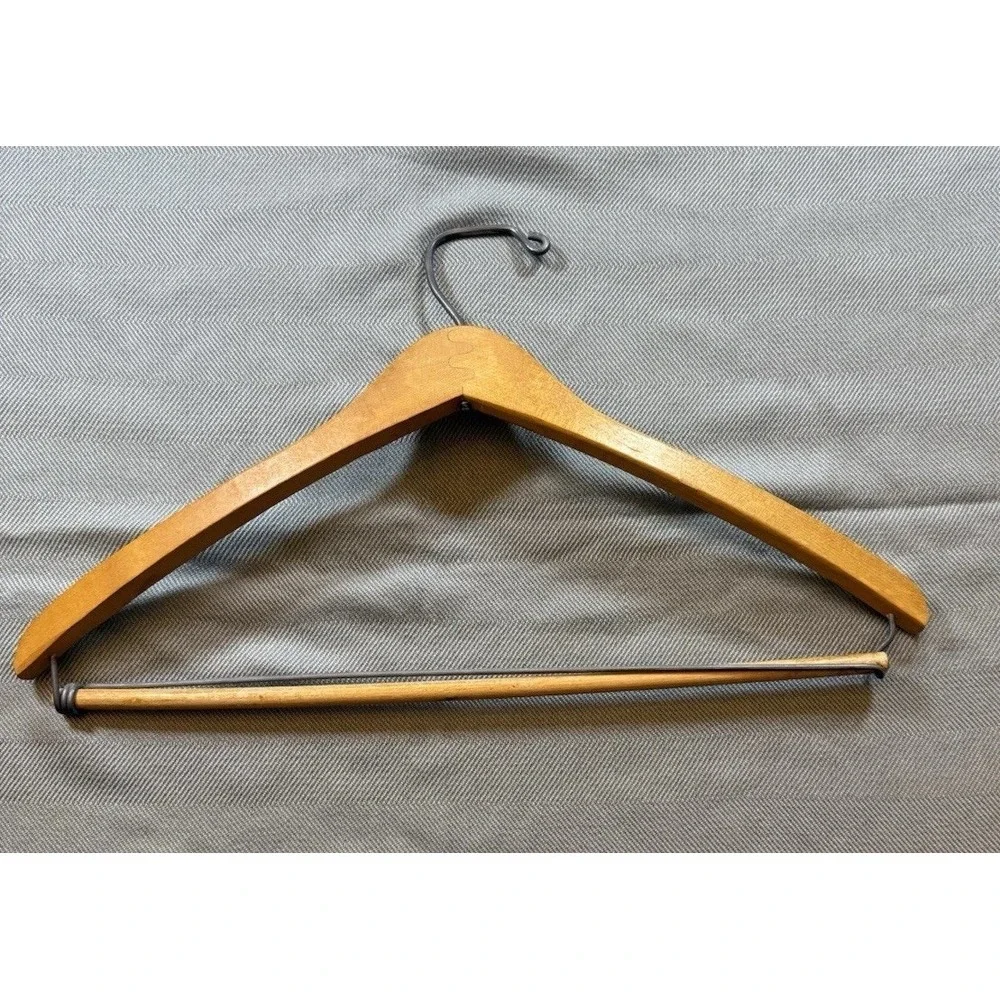 Mixed brand of 5 Wooden Hangers